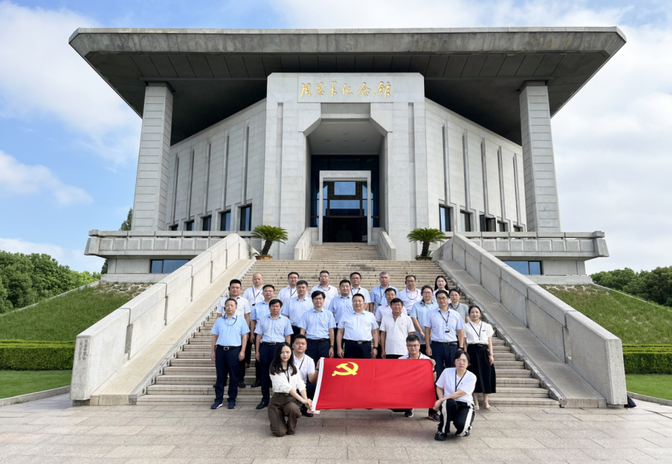 追尋偉人足跡 賡續(xù)紅色血脈┃宿遷文旅集團黨委赴淮開展現(xiàn)場研學(xué)活動(圖1)